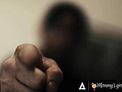 mommys girl - skrivna milf Cherie DeVille spremeni brezdomno najstnico 18+ Jessa Rhodes v stepbae pt 2