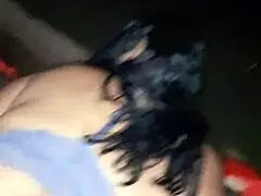 Mi cuñada toda peda y enfiestada abrió las piernas para follar en la calle me corrió dentro de su coño caliente