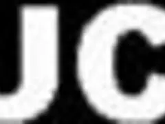 Velike joške milf mačeha Penelope Kay dobi udarec od Nathana Bronsona!