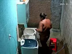 i accidentally saw my stepmom shaving her pussy on hidden camera