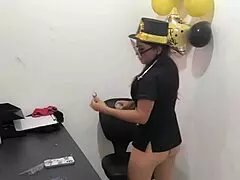 Man, this secretary moans like crazy trying anal with her boyfriend's plug! 😈