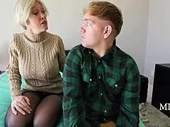 Sharing Bed with Stepmom Dee Williams Gone WRONG!