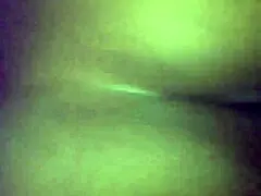 Én vagyok a szigeti őrült, locsogok arra a szörnyfaszra, ó igen!