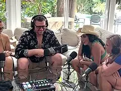 Abi James And Sunni Daize Swing