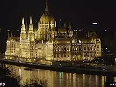 Peituda Mia Linz Sai com Yanick Shaft pra foda anal