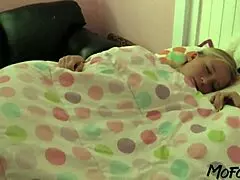 Mofozo com - Real amateur blonde, just 18, gets wild in homemade sex.