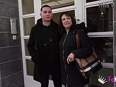 lucía bianco met this young 18+ boy at dance class, wanna do the mating dance with him!