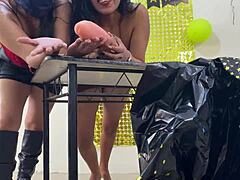 Novogodišnja orgija sa 3 žene i 1 muškarcem