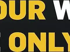 Mature4k Living Vibrator D-Efect Sparks Seduction in Mature Blonde Game