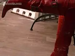 wanna see how this kinky milf teases with nylon legs and leather boots?