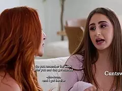 감정적인 새엄마 퀴즈가 큰 가슴과 보지 붉은 머리 틴 18+ 데이트 제안