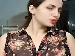 hey, wanna see this italian milf on bigo showing off?