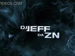 DJ Jeff Da Zn performing live