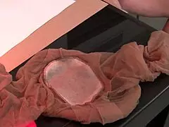 belgium milf finger fucks her pussy after a long day