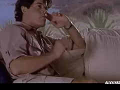 Yo, Leticia Brédice is topless in Almejas Mejillones 2000