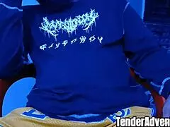 Amateur Milf's Sloppy Oily Handjob On Bbc