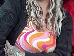 Dirty husband gets blowjob in car, sucking outdoor