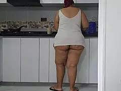Latina Stepmother's Big Ass In Kitchen Makes Me Masturbate To Monster Cock