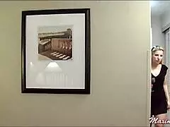 can maxine x handle this big dildo fucking her tight pussy?