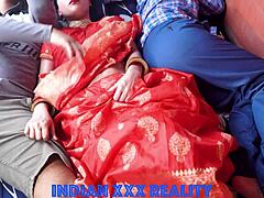 इंडियन स्टेपमॉम और स्टेपसन स्टेपडैड के साथ वाइल्ड होते हैं?