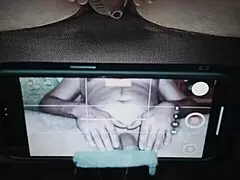 European Mature Cums Loudly In Bedroom