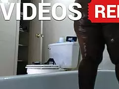 Naked BBW mature ebony MILF rides in cowgirl position for creampie