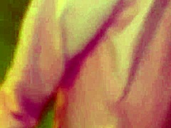 이 숙녀 매춘부 코스튬 입고, 거리에서 생으로 박아!