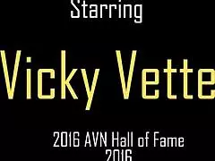 Blonde Vicky Vette Teases Her Big Slit on Bed