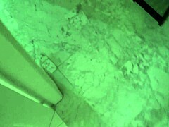 В нашето перверзно семейство, моята нудистка мащеха обича да гълта спермата ми в близки перверзни моменти.