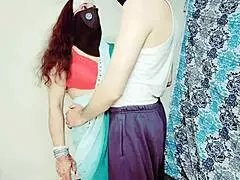 صديقتي المسلمة المتزوجة تصرخ أثناء نيك شرجي خشن