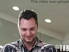 我奶炮了巨臀巨乳继母-in-law布兰妮·安德鲁斯！