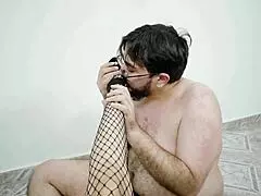 i'm the footslave submittin' to milf's footjob