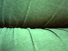 GRETA LA AMA IL BLUES E I JEANS, CHE BELLA BRUNETTE MATURE!