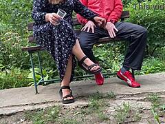 Майката на жена ми само ме кара да свърша.