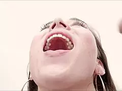 putalocura - caliente milf mexicana lilith regia traga mucho semen en bukkake