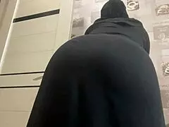 Syrian milf caresses her pussy in panties 😘