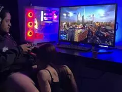 Nevastă concurează împotriva Spider-Man 2