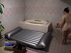 Evli lezbiyenler dünyasını keşfediyoruz, bölüm 1 😊