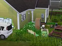 Maritza, the Mexican mom, navigates life in the hood with her family.