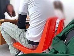 maestra mexicana poniendo examen extraordinario a estudiantes en el salon, hay otra manera de pasar maestra les pide cuerpo para pasar la materia, i mean, it's so taboo