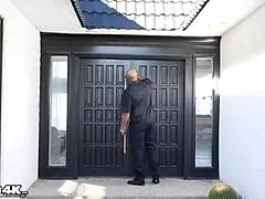 i'm not hopping off this bbc until his balls are empty