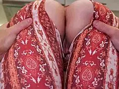 I fuck my cleaner lady to give her an extra tip