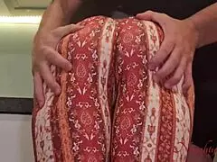 I fuck my cleaner lady to give her an extra tip