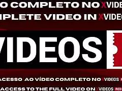 geme baixinho comendo a mae milf do meu melhor amigo na casa dele gratis