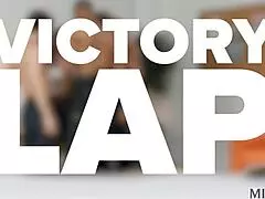 Milfy Bbc-Crazy Office Milf Sienna Rae Goes Airtight In First Milfy Appearance