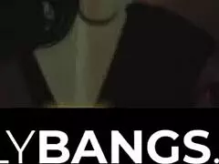 Duygusal Üvey Anne Kıyafet Değiştiriyor