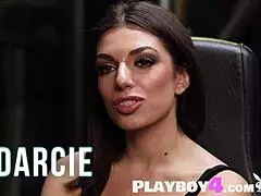 Big Ass Babe Stretching with Hot MILF After Group Workout with Friends