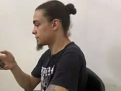 I Sucked The Neighbor's Cock After Shaving It In The Dorm.