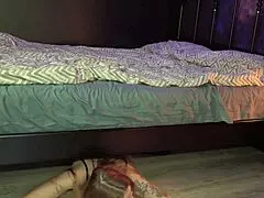 shares bed with stepmom while stepsister hides