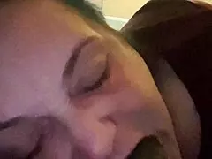 Momma's mouth feels so good!